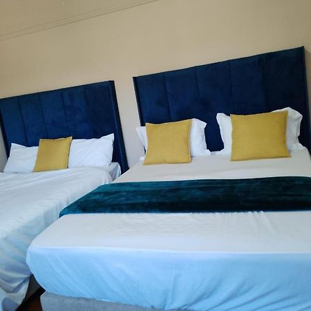 Triple S Otel Bellville Dış mekan fotoğraf